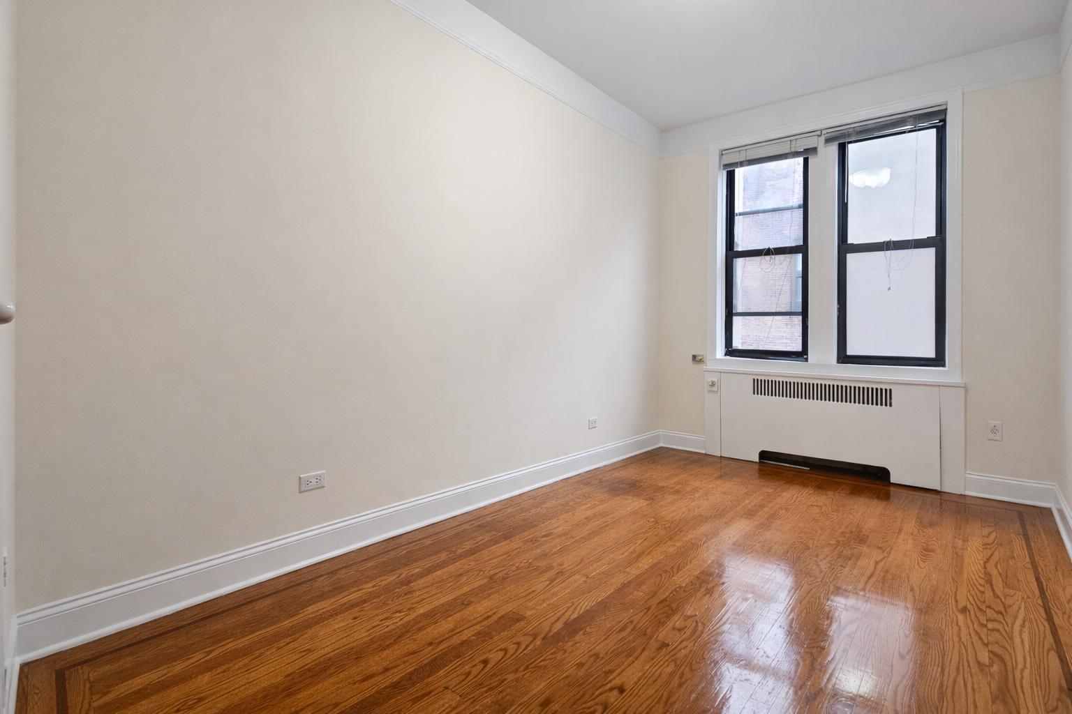 Building Photo - 615 W 172nd St