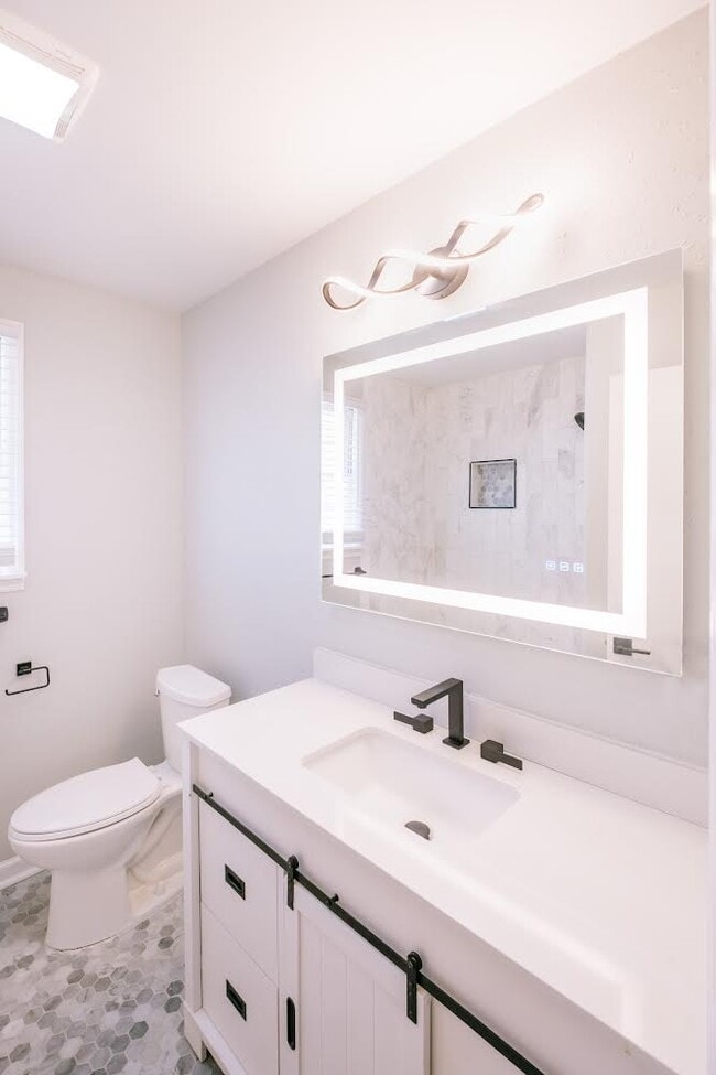 Primary Photo - 9 Berkley Pl