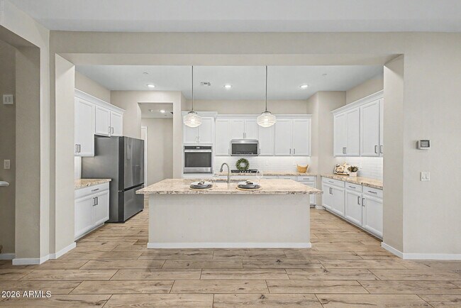 Building Photo - 1871 N 141st Ave