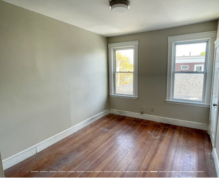 Building Photo - 240 Allston St