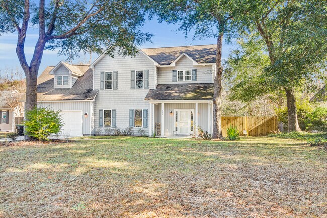 Building Photo - 112 Wild Oak Dr