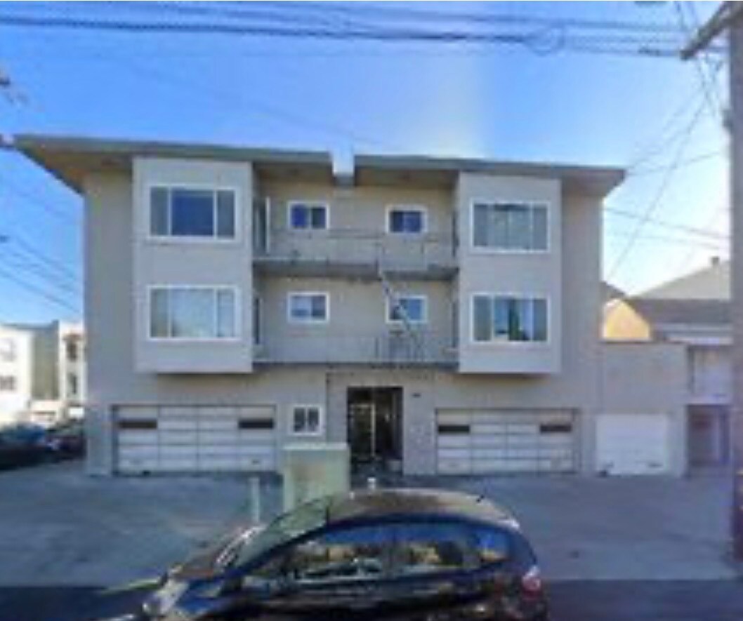 Building Photo - 1601 Sanchez St