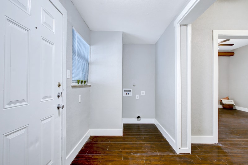 Building Photo - 438 Pruitt Ave