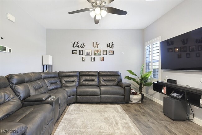 Building Photo - 4202 Lunar Cyn Ave