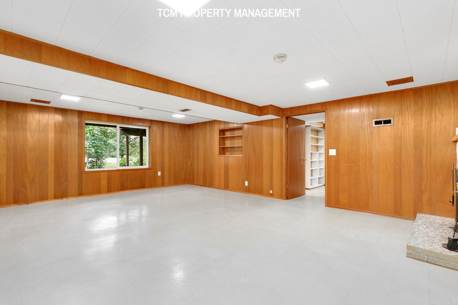 Building Photo - 4806 S 179th St