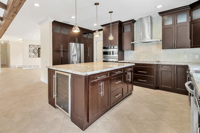 Building Photo - 4920 SW 170th Ave