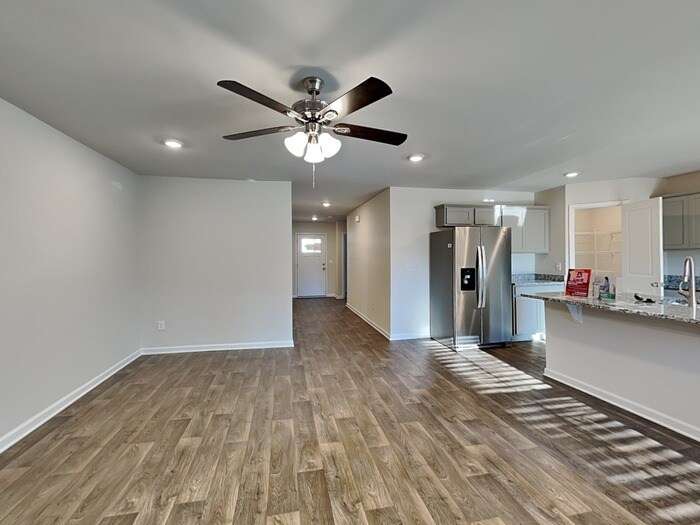 Building Photo - 1646 Commendable Ct