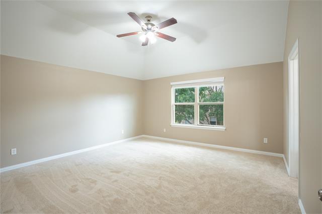 Building Photo - 1700 Martina Dr