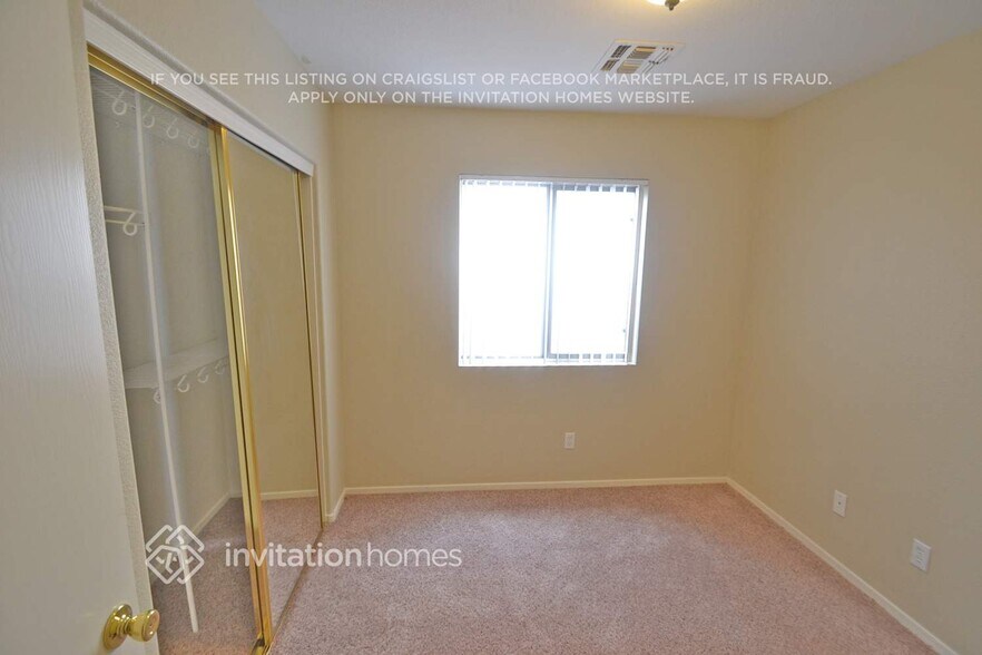 Building Photo - 6225 W Warner St