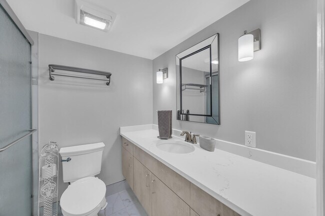 Building Photo - 170 Seabreeze Cir