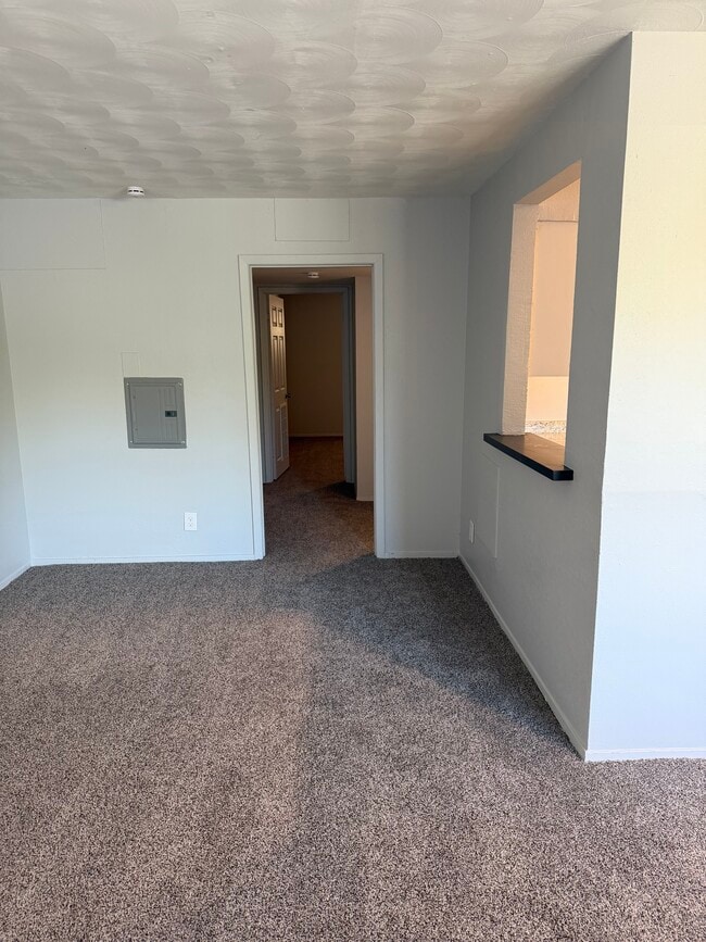 Building Photo - Pine Street Terrace