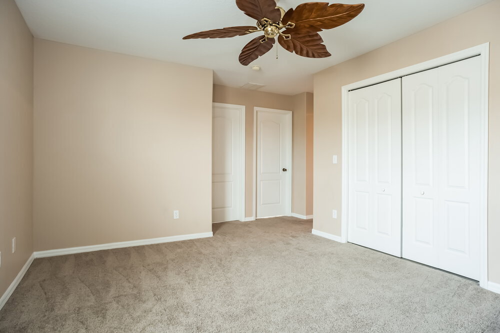 Building Photo - 12652 Somerset Oaks St