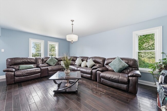 Building Photo - 25821 S Willow Creek Ln