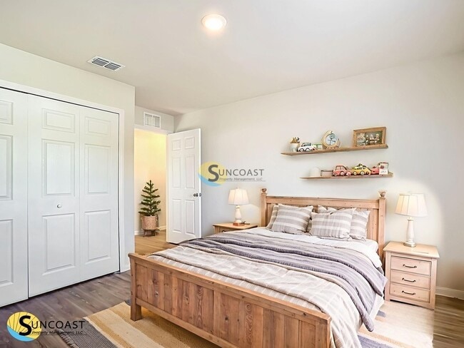 Building Photo - 8013 SW Hwy 484