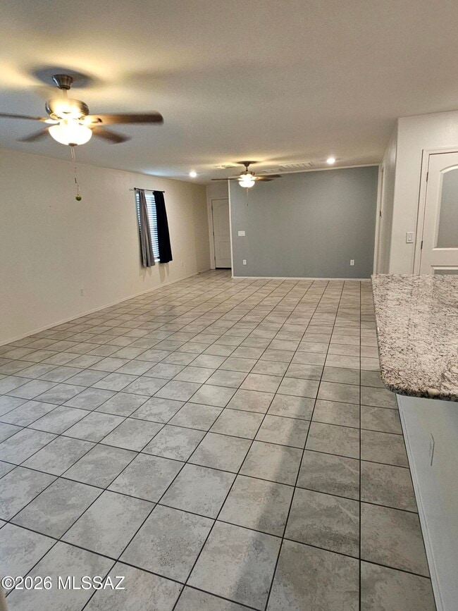 Building Photo - 8763 E Pebble Stone Ln