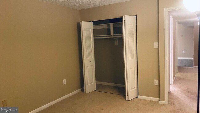Building Photo - 11723 Karbon Hill Ct