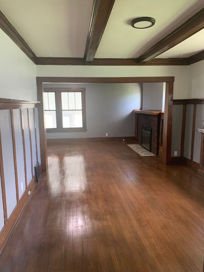 Building Photo - Spacious Updated Minne Lusa 3BR with Lots ...