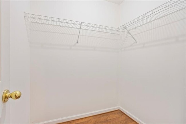 Building Photo - 133 Parkstone Way