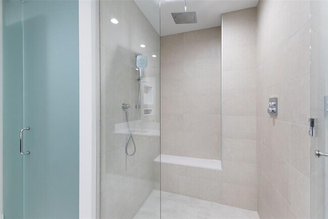 Building Photo - 275 1st Ave S