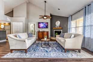 Interior Photo - Monterey Lakes Apartments