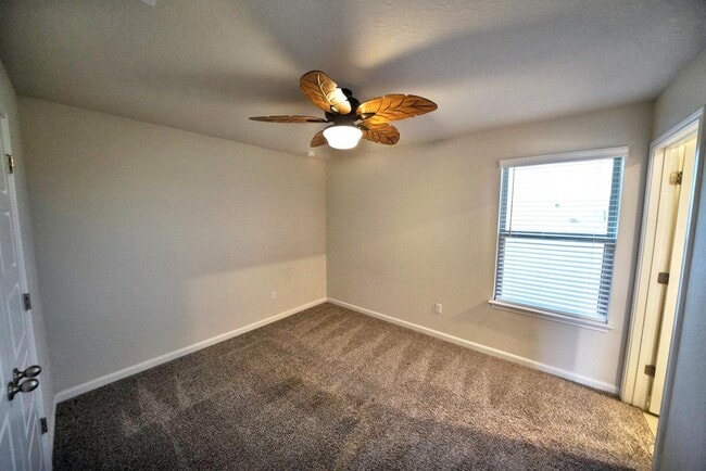 Building Photo - Beautiful Home Now Available in Orchard Pa...