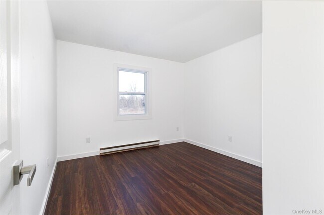 Building Photo - 2845 NY-9G