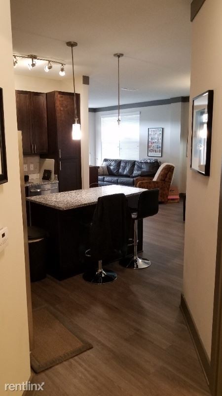 Building Photo - 2 br, 2 bath Apartment - 725 MELPARK DR