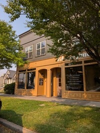 Building Photo - 315 E Main St