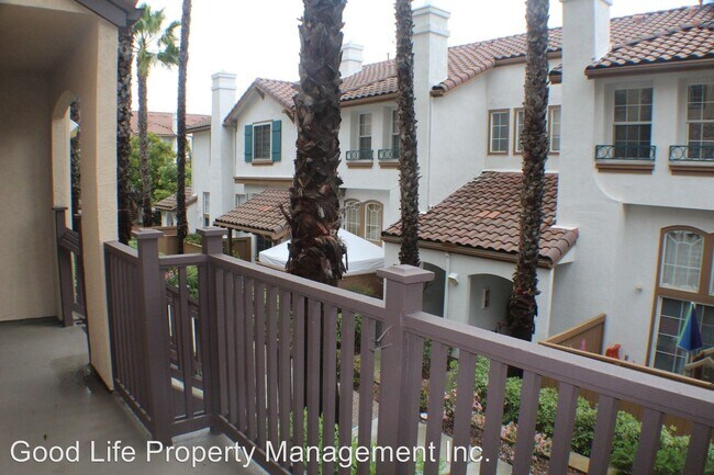 Building Photo - 10292 Wateridge Cir