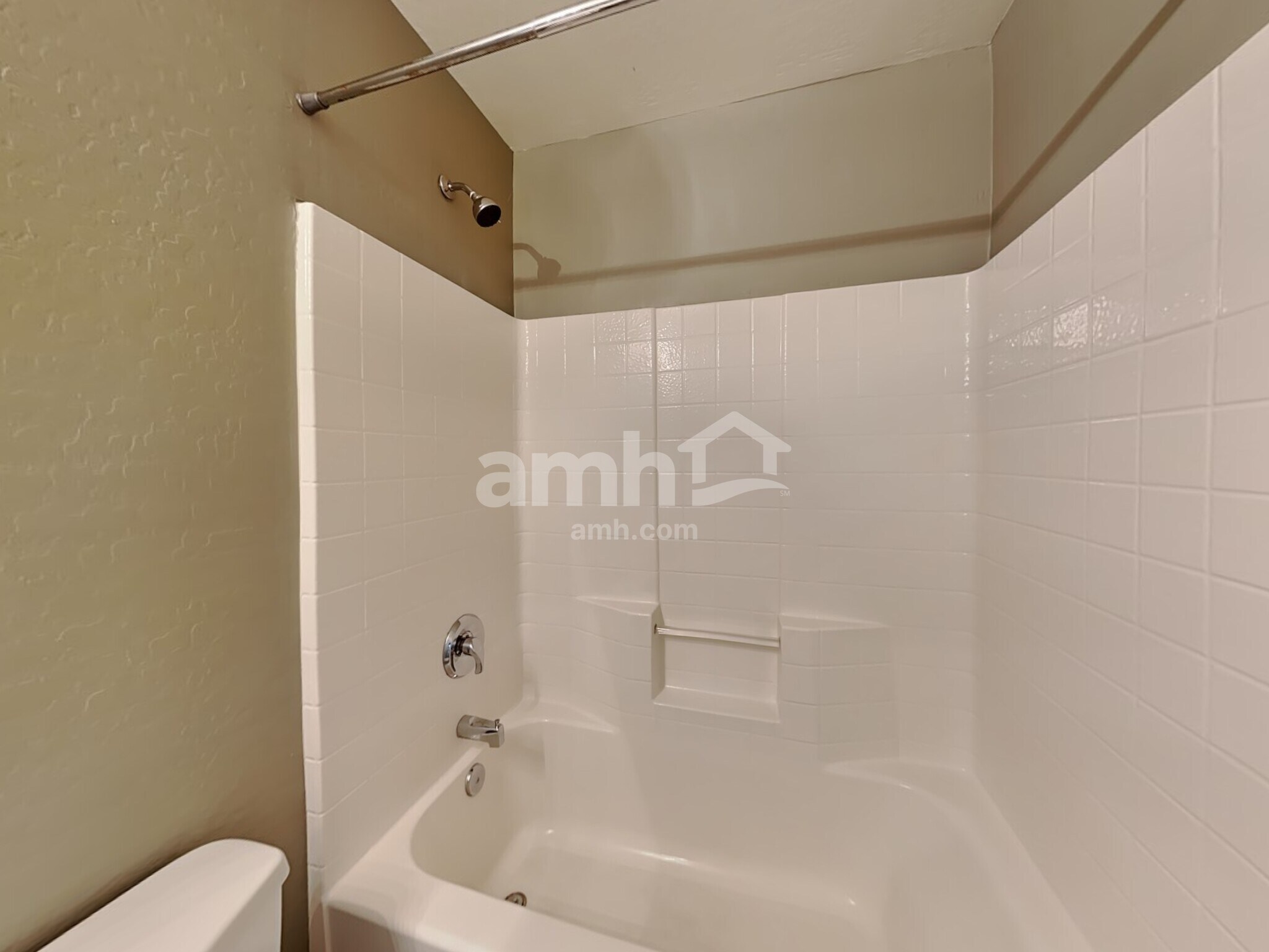 Building Photo - 13177 W Mauna Loa Ln