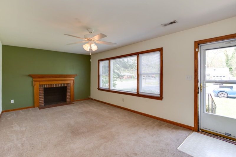 Building Photo - 45 St Albans Dr