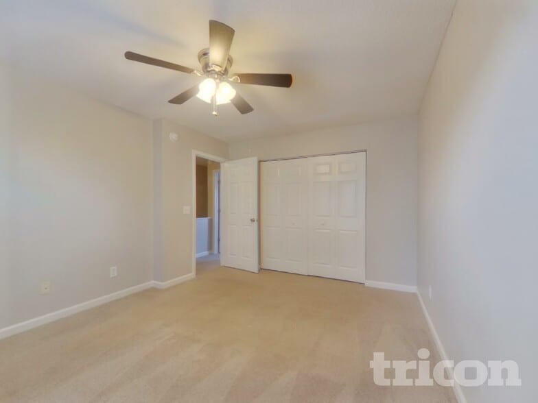 Building Photo - 521 Halleck Ln