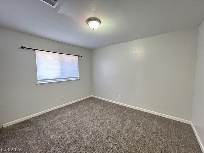 Building Photo - 7135 Shadow Crest Dr
