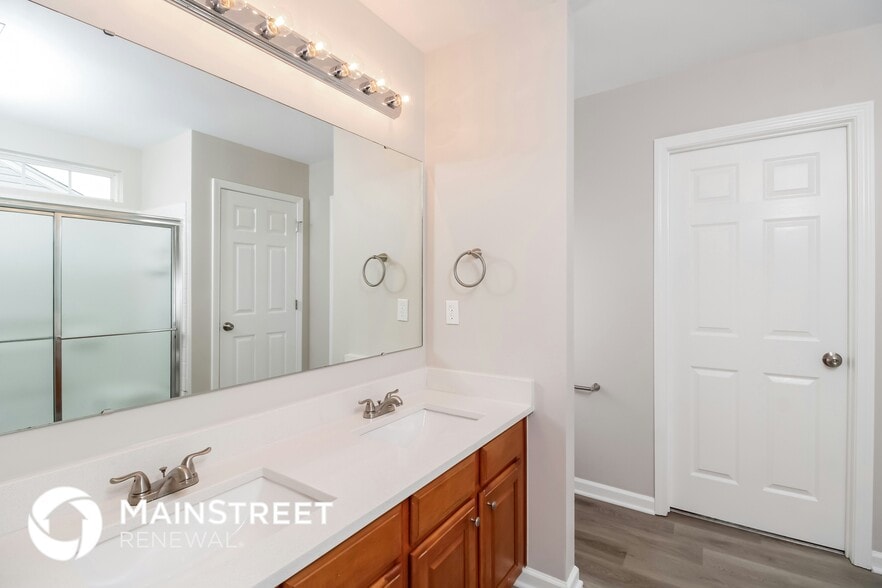 Building Photo - 4366 Paula Dr