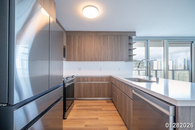 Building Photo - $3555.00| 1BD/1BA/1PKG Condominium in The Park Ke'eaumoku Liona Tower