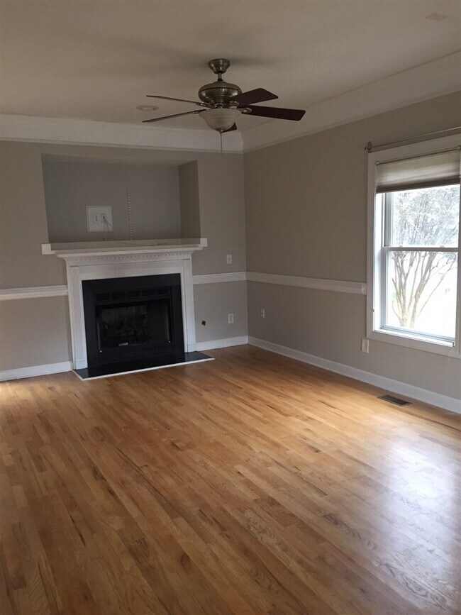 Building Photo - 1288 Chatham Ridge