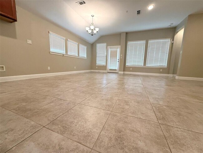 Building Photo - 18211 County Shores Ln