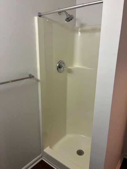 Building Photo - 6530 Laguna Point