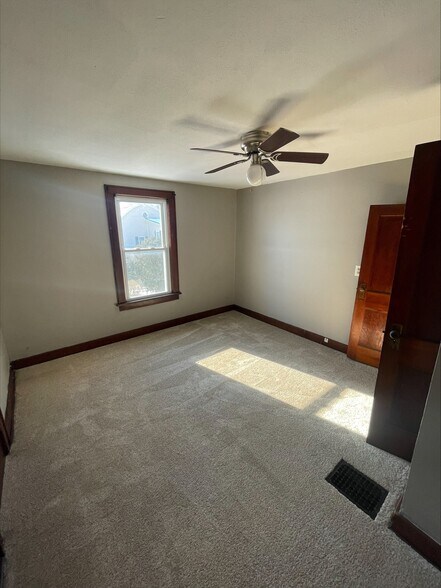 Building Photo - 2340 S Wapak Rd