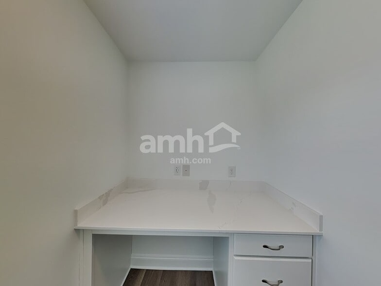 Building Photo - 205 Gershon Wy