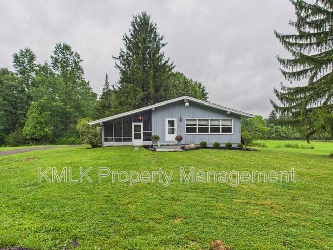 Primary Photo - 6360 Olde 8 Rd
