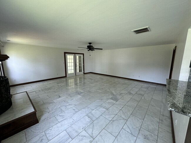 Building Photo - RARE OPPORTUNITY TO LIVE IN PUNGO, NEAR MUNDEN POINT PARK! 3/2.5 SINGLE FAMILY HOME