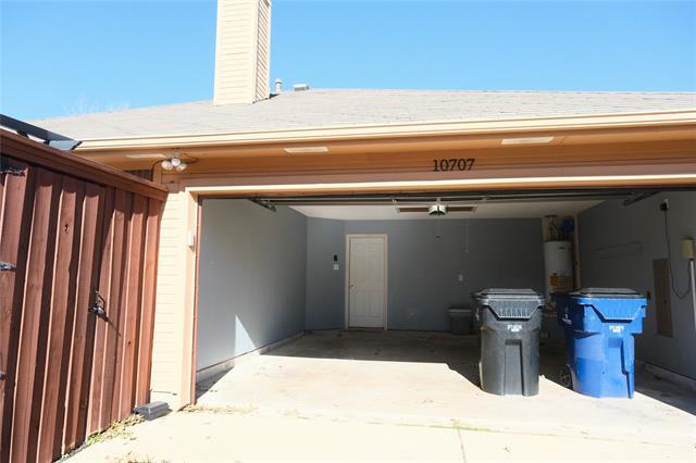 Building Photo - 10707 Copperwood Dr