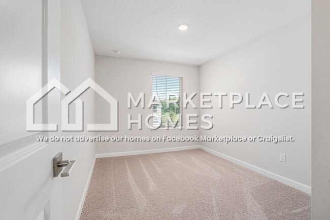 Building Photo - 7678 Deer Vly Cir