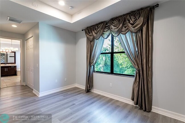 Building Photo - 8127 Rainforest Jasper Ln