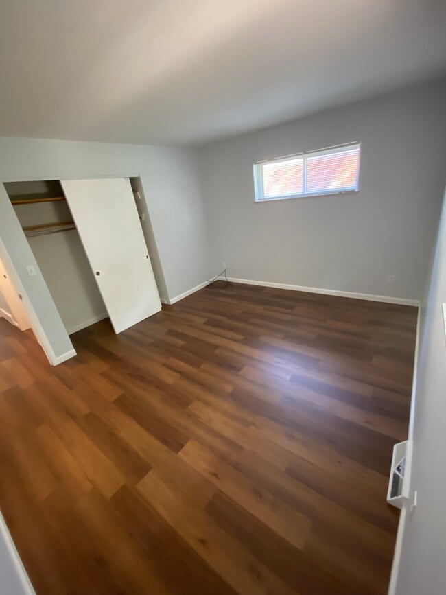 Building Photo - 1128 Lanette Dr