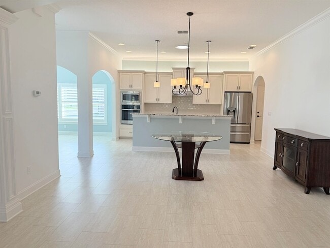 Building Photo - 44 Ocale Ct