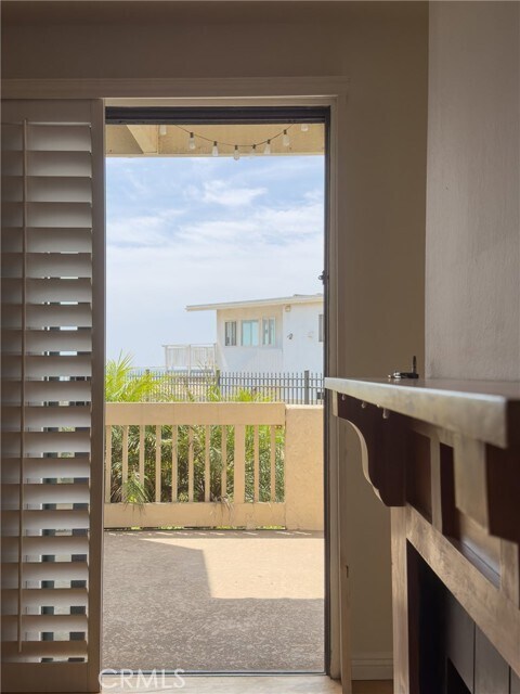 Building Photo - 7301 Vista Del Mar