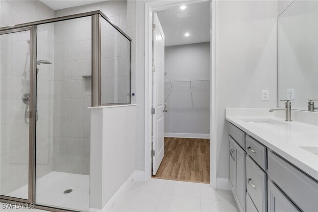Building Photo - 10373 Bonavie Cv Dr