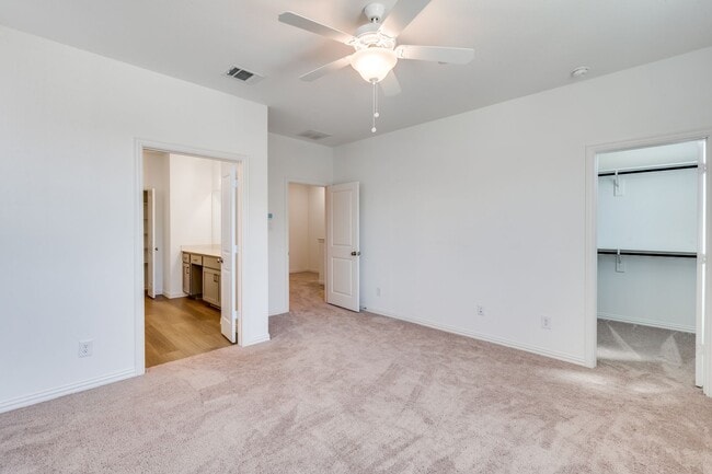 Building Photo - Brand New 3 bd / 2.5 ba Townhouse in Mansf...